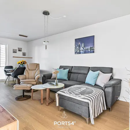 Leicht Matrose Daire *